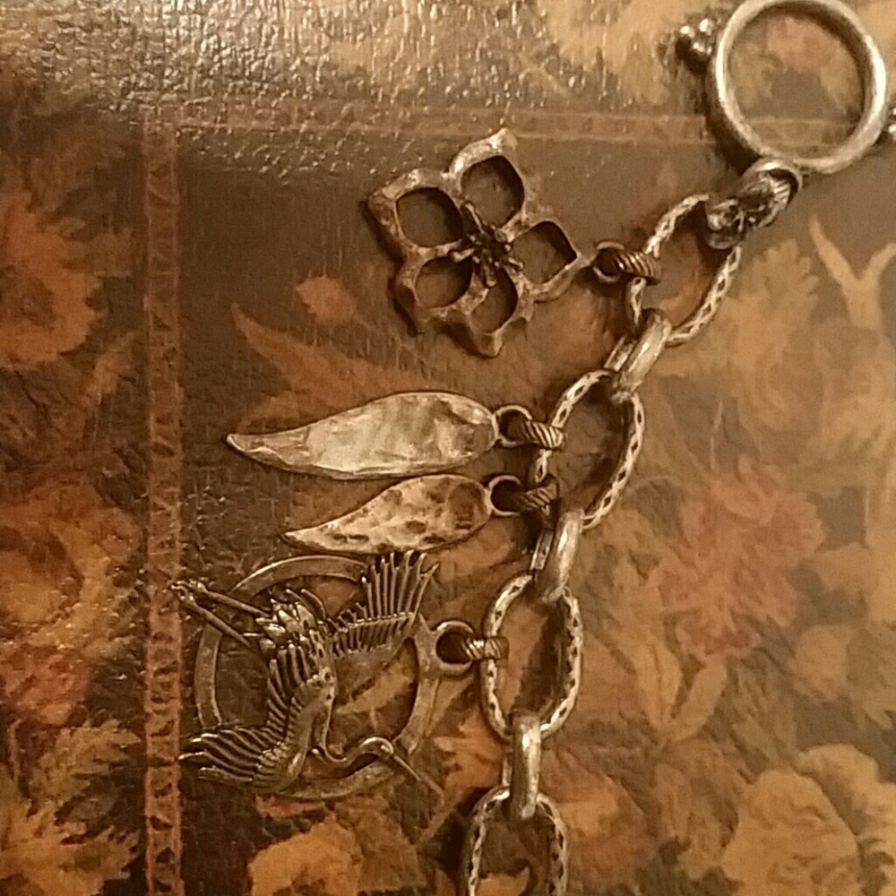 🎉💥GORGEOUS! Charm Bracelet💥🎉
